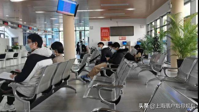 上海新落户政策下的子女落户与温馨故事
