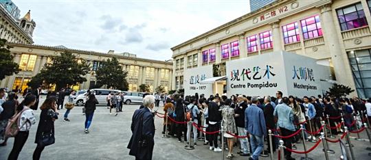 上海外滩，偶遇的艺术盛宴新展亮相