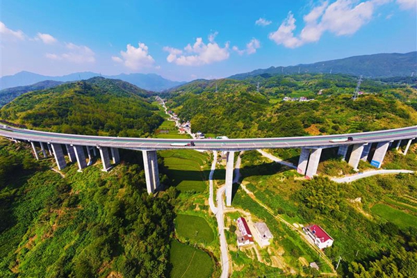 安庆S332公路最新动态及小巷独特风味探秘