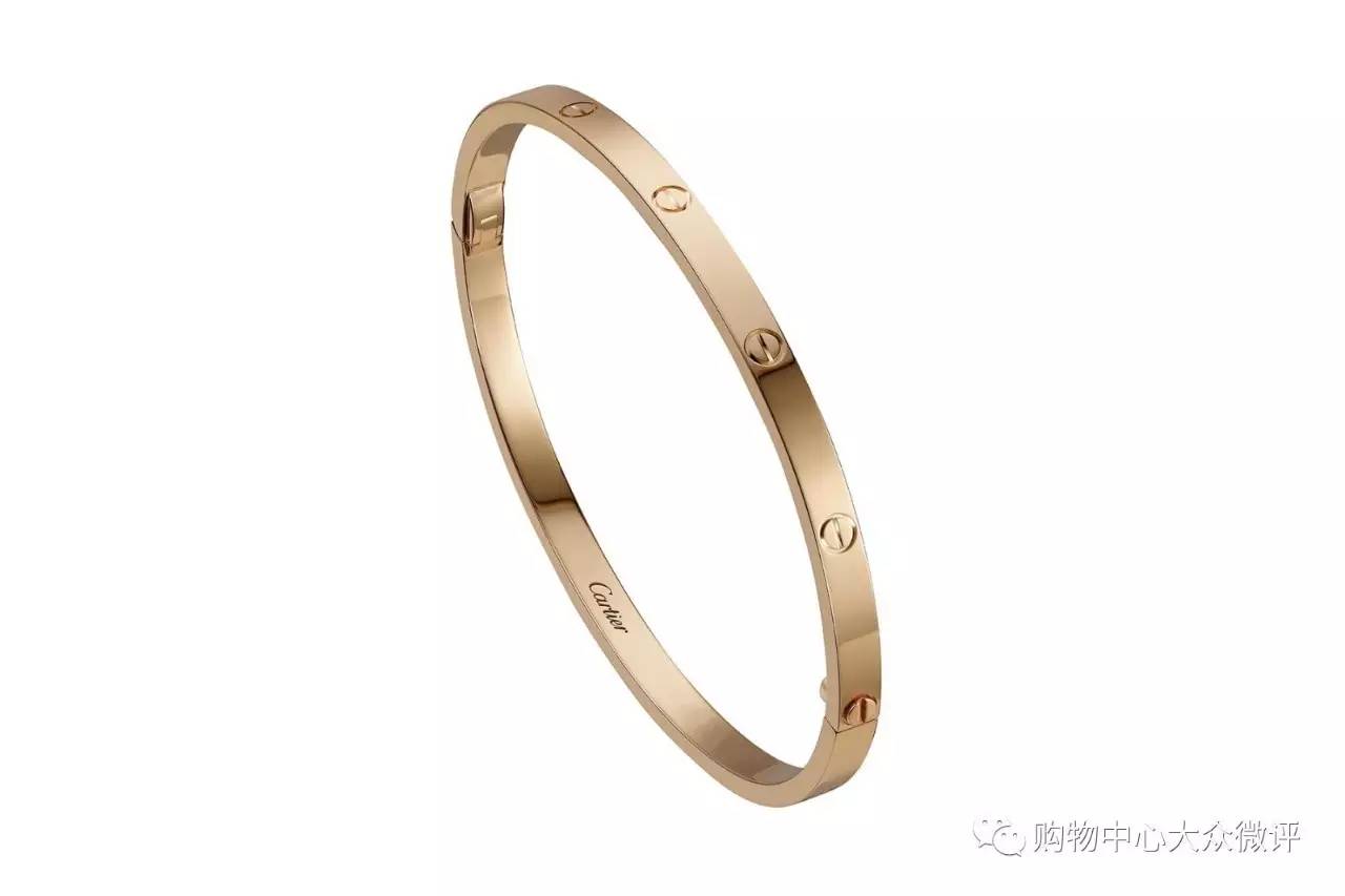 卡地亚最新款黄金手镯，展现变化、学习与自信的力量