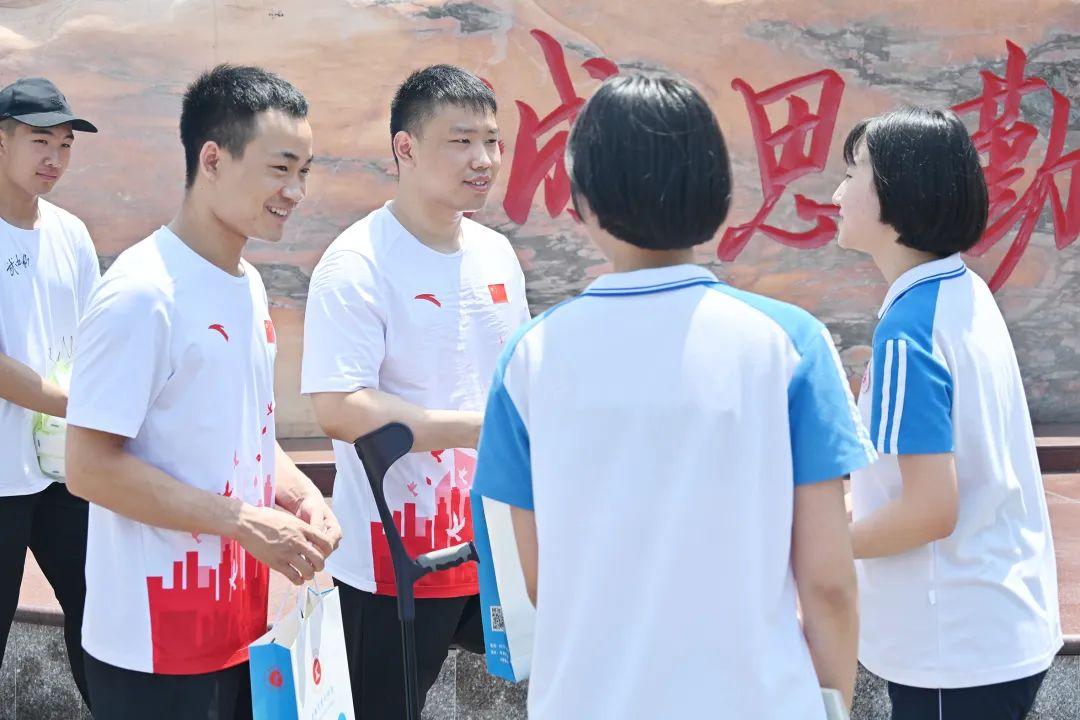 爱奇艺最新古装剧，励志之光照亮历史长河，自信与成就感引领前行
