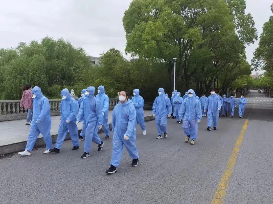 王者荣耀金币桥上的友情与欢乐赚取之旅