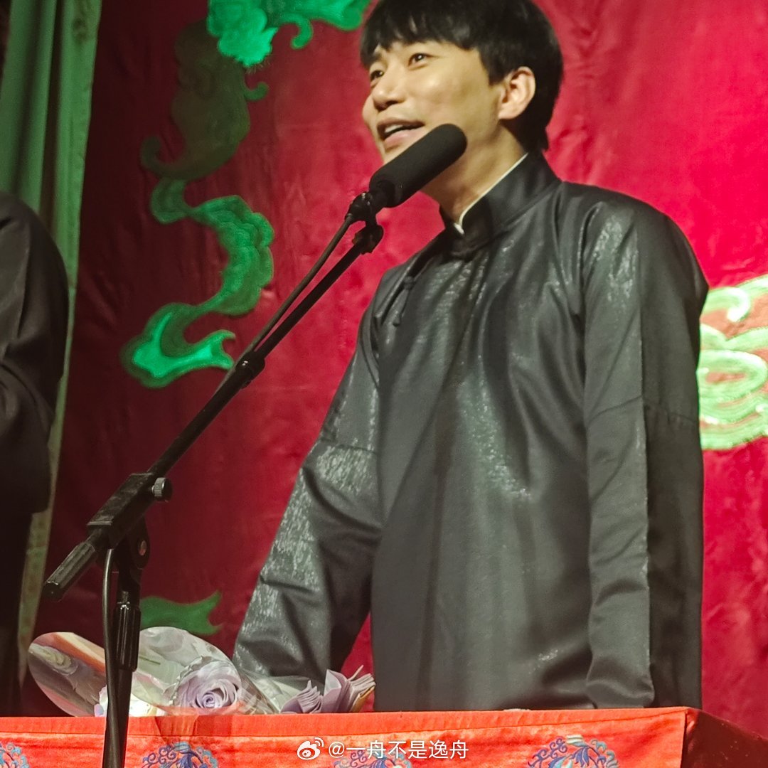 何九华最新动态揭秘，城市生活的温馨日常