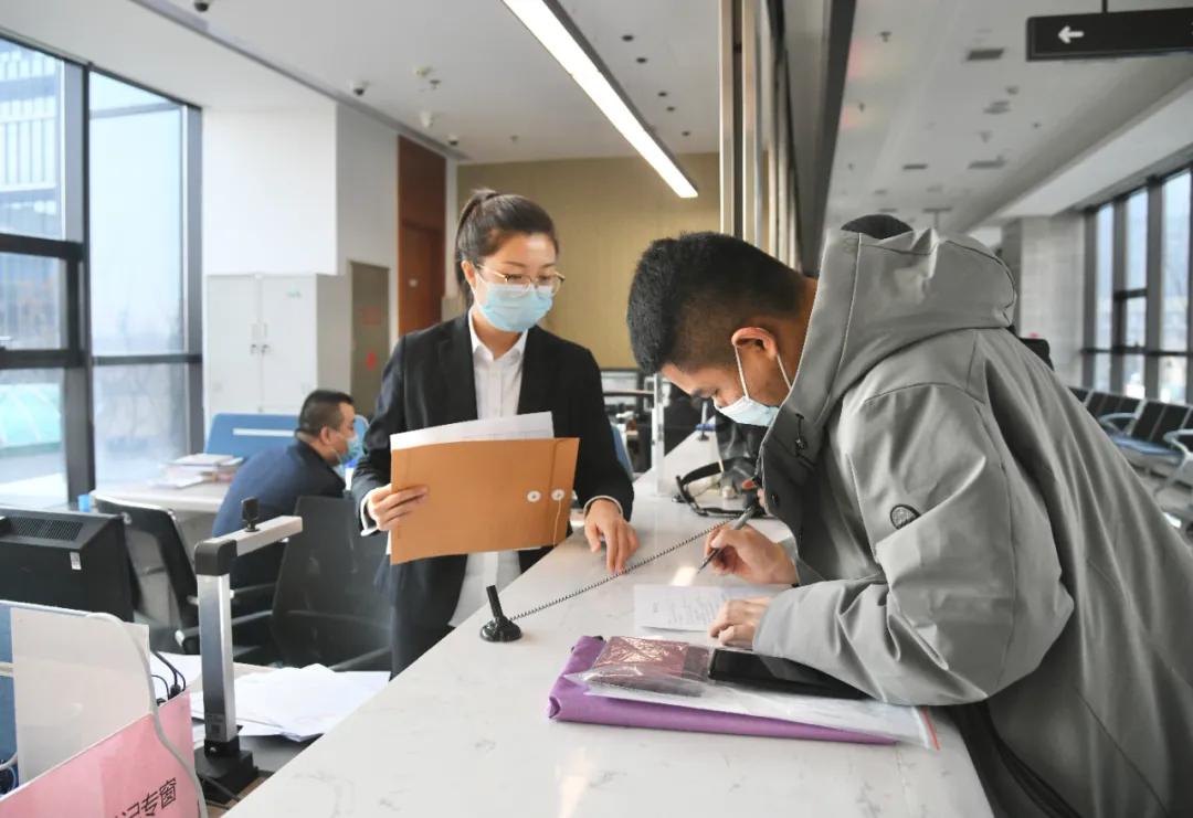 最新契税政策变动与特色小店故事，影响你我他的生活探寻之旅